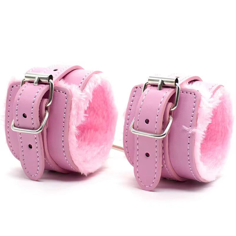 Furr Toy Handcuffs