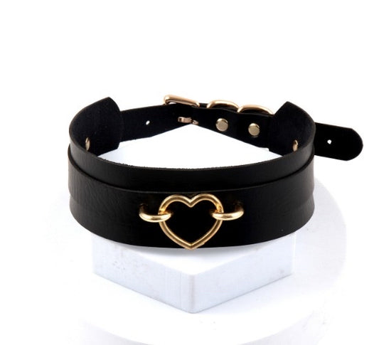 SM Leather Collar with gold heart